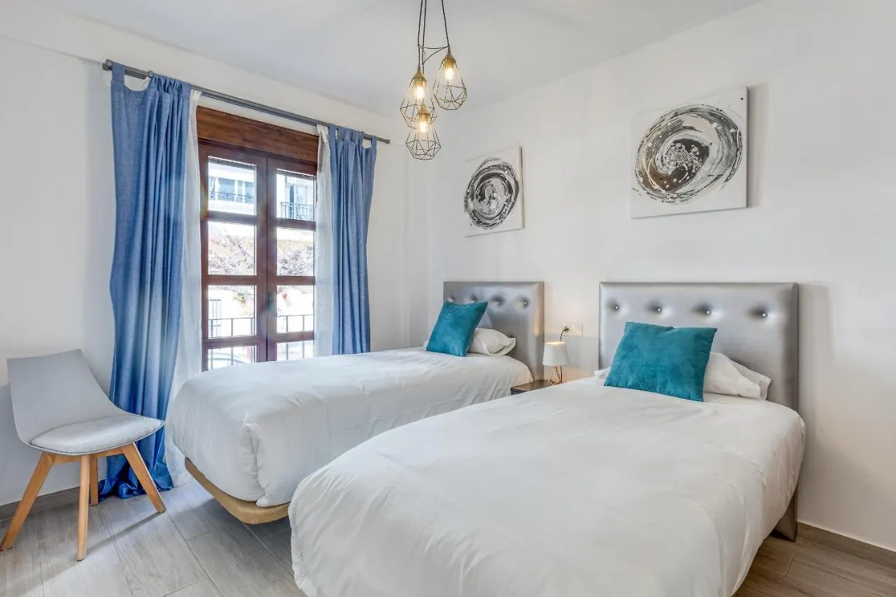 Apartment Hanami Castillo Estepona Spain